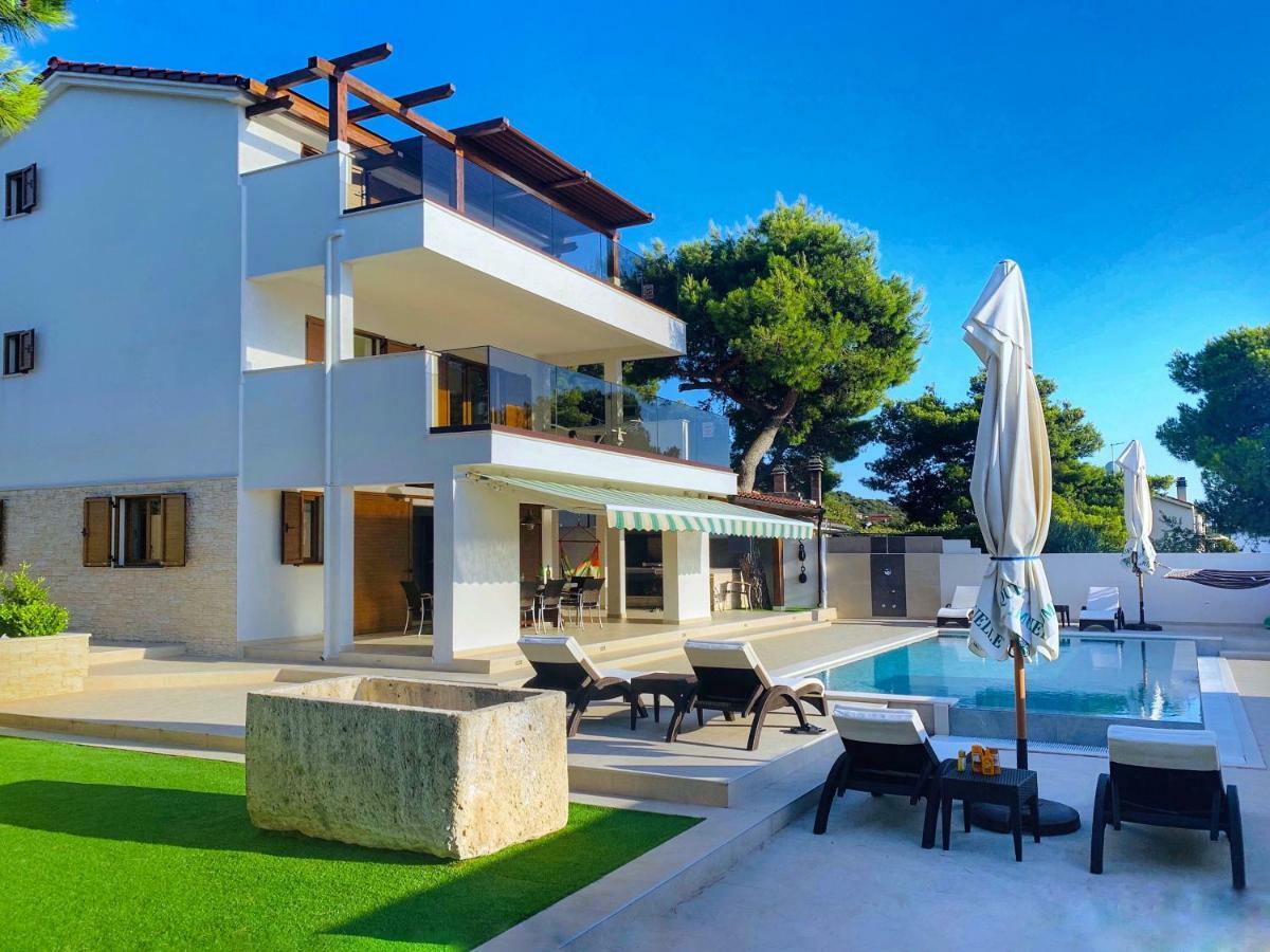 Casa Del Capitano Villa Razanj Exterior photo